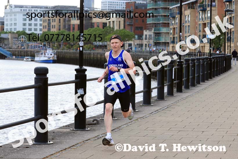 Bridges of the Tyne 5 Mile Road Race, Newcastle Quayside.  Photo: David T. Hewitson/Sports for All Pics